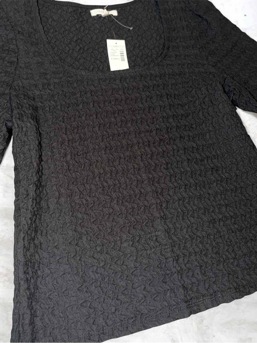 Maurices Black Textured Scoop-Neck Long Sleeve Tee